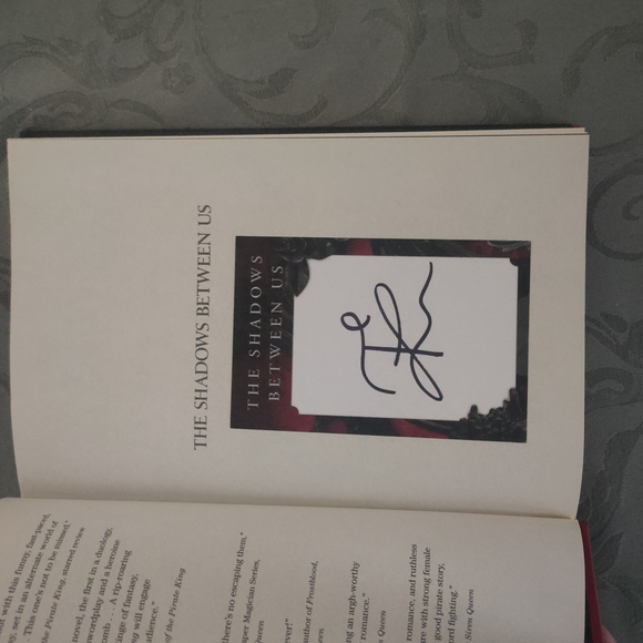 Fantasy Book Trio - Picture 5 of 6